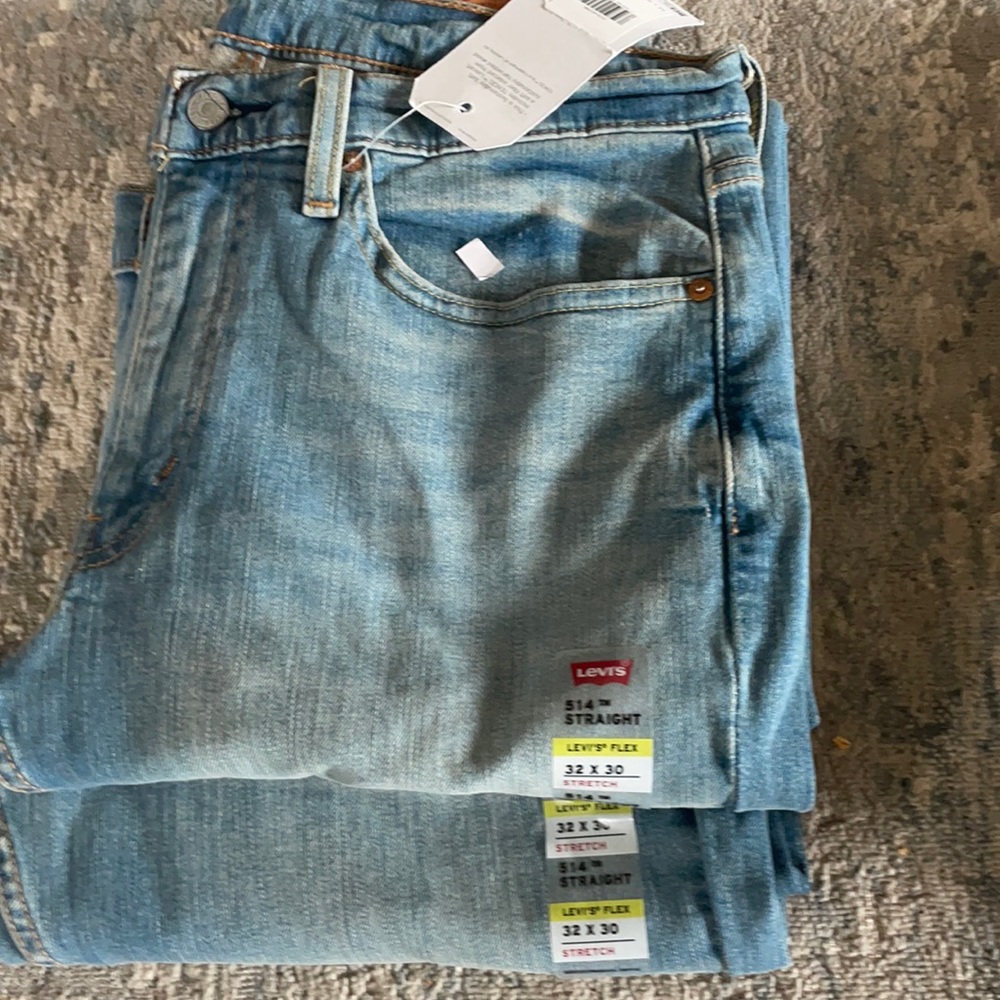 NWT LEVIS 514 Straight stretch jeans